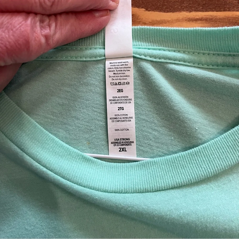 Like new Bella Canvas Green Short Sleeve Tee with Vibrant Design Size 2XL - Picture 4 of 5